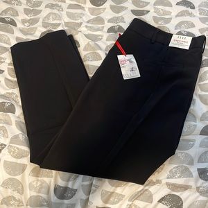NWT- Elle skinny ankle mid rise pants